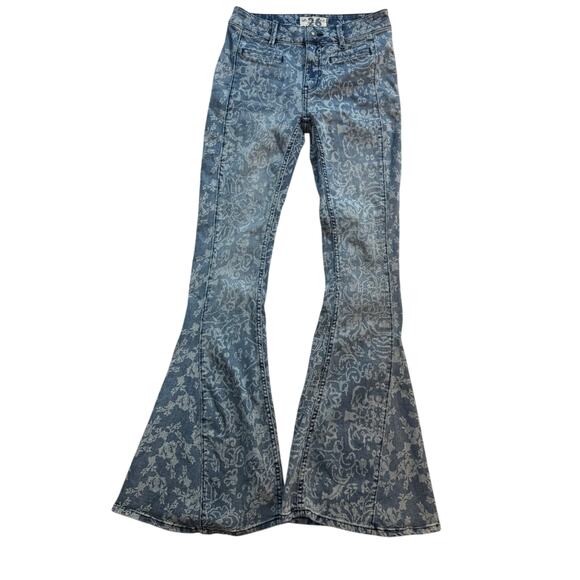 We The Free Denim - We The Free Dream Lover Floral Paisley Flare Jeans Blue Denim Size 26